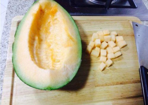 吃哈密瓜的小羊,甜蜜的味蕾探险记