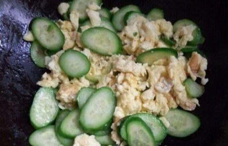 荷兰留学吃瓜,揭秘留学生活中的“吃瓜”瞬间